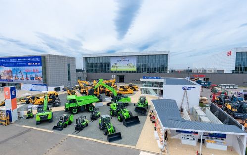 匯聚全新發展勢能，柳工攜全系列產品亮相BICES 2023網絡技術服務專場